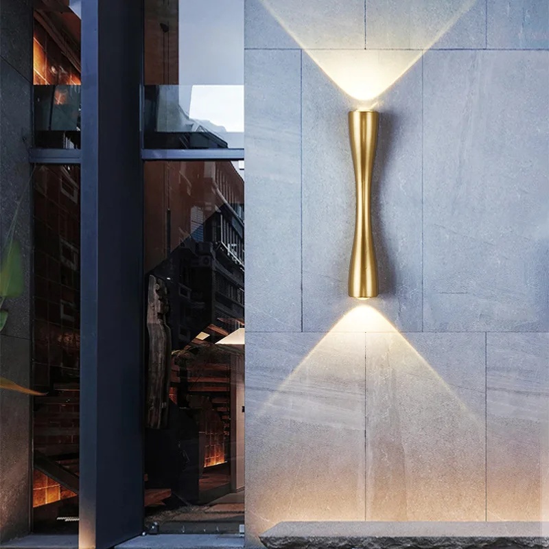 Gold LED Wall Lamp Up Down Lig - đánh giá và giá Outdoor Lighting Hardwired